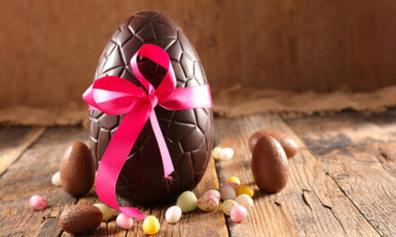 Φτιάξτε τα δικά σας πασχαλινά σοκολατένια αυγά!