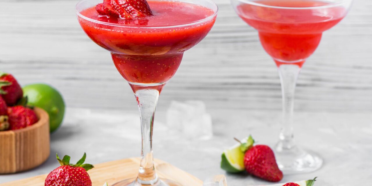 4 εύκολα κοκτέιλ που μπορείτε να κάνετε μόνοι σας στο σπίτι