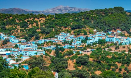 Juzcar: Γνωρίζατε ότι το στρουμφοχωριό υπάρχει και ότι βρίσκεται στην Ισπανία;