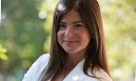 Λυριτζή: Η φιλοσοφία της ελληνικής φιλοξενίας θα πρέπει να προσαρμοστεί στα νέα δεδομένα