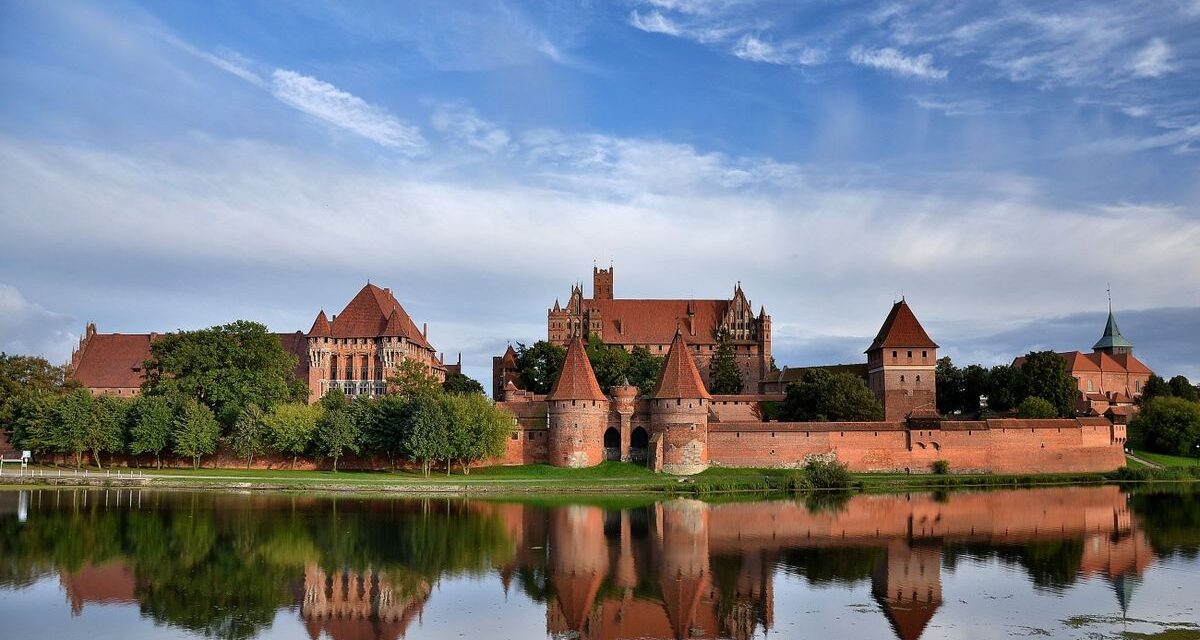 Μάλμπορκ: Εξερευνώντας το μεγαλύτερο κάστρο στον κόσμο