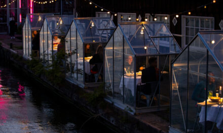 Ολλανδία: Εστιατόριο προσφέρει γεύματα σε… μίνι θερμοκήπια