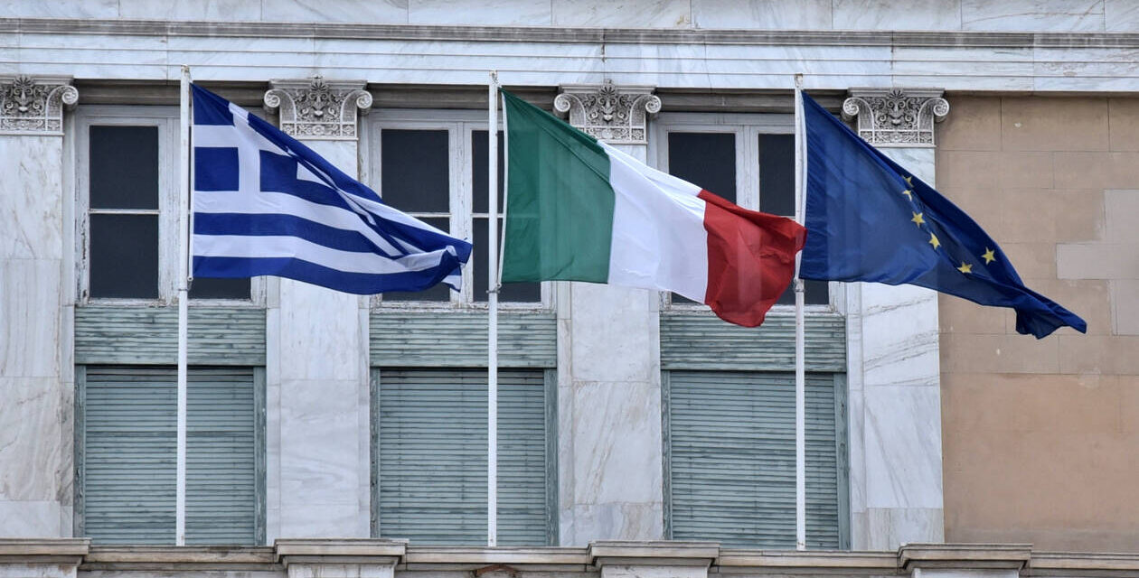 Corriere della Sera: Ο κορωνοϊός έφερε πιο κοντά Ελλάδα και Ιταλία – Τα ελληνικά νησιά αγγίχτηκαν ελάχιστα από τον ιό