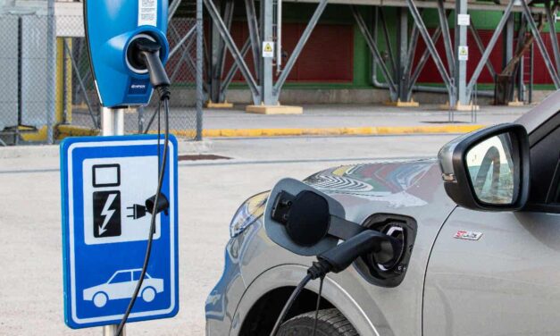 Νέα κίνητρα για την ηλεκτροκίνηση – Πόση θα είναι η επιδότηση για αυτοκίνητα, δίκυκλα, ποδήλατα