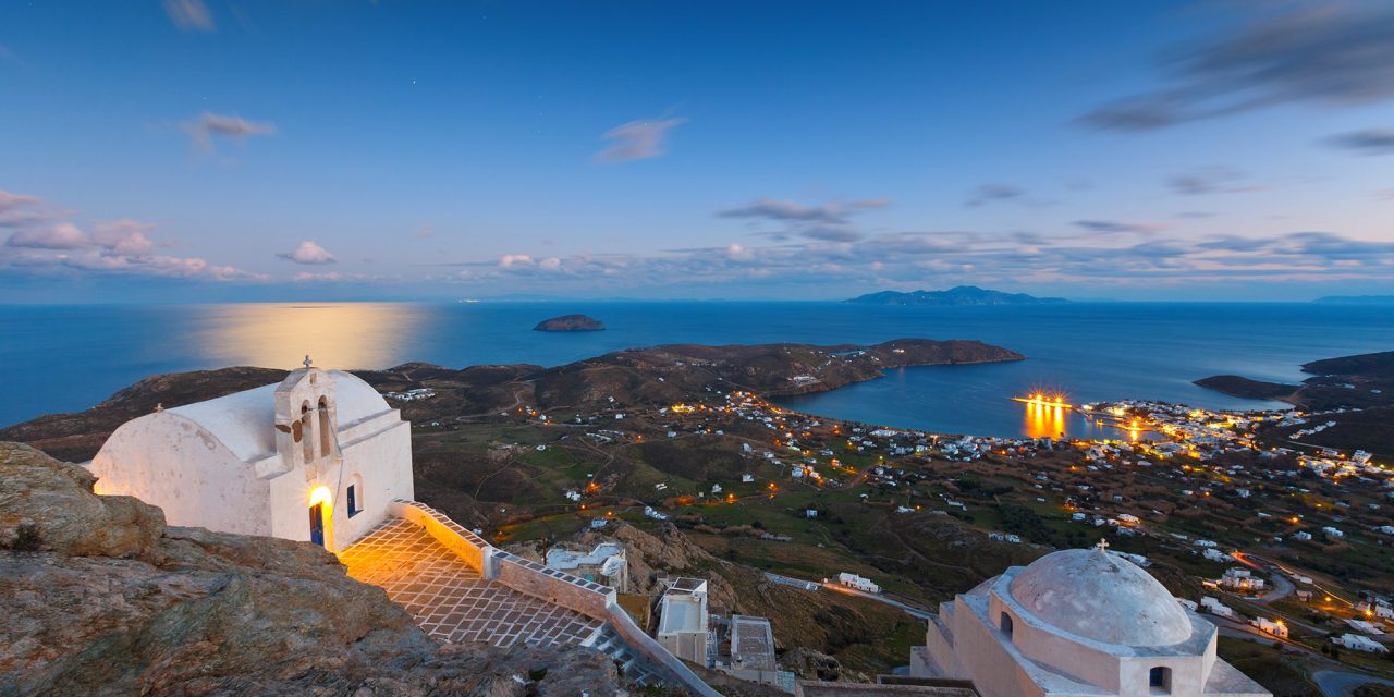 Evening Standard: Aυτά είναι τα ωραιότερα ελληνικά νησιά για το καλοκαίρι