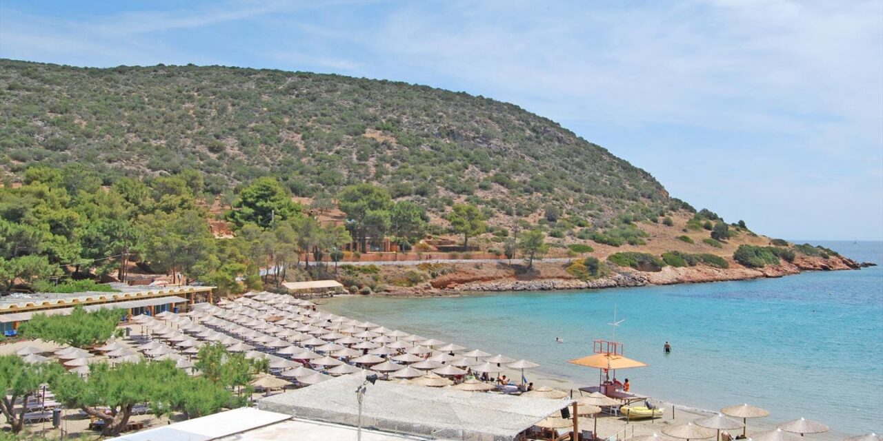 Εσείς γνωρίζατε ότι αυτές οι 19 παραλίες της Αττικής έλαβαν γαλάζια σημαία;