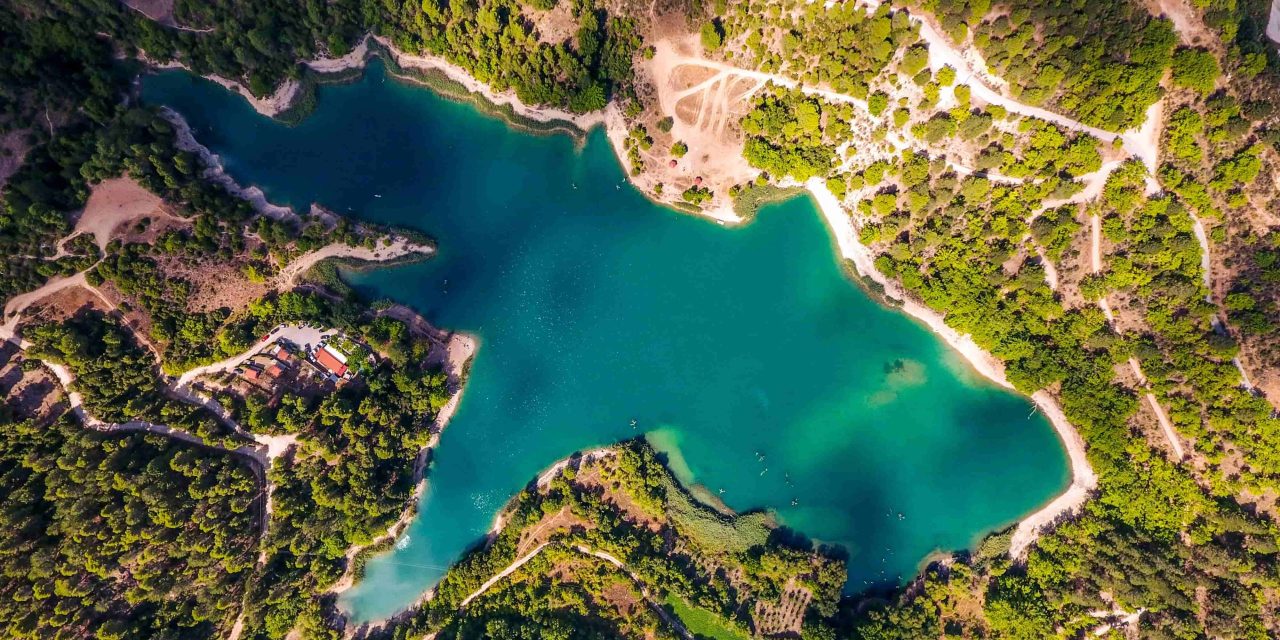 5 μαγευτικοί προορισμοί για καλοκαιρινές διακοπές στο… βουνό!