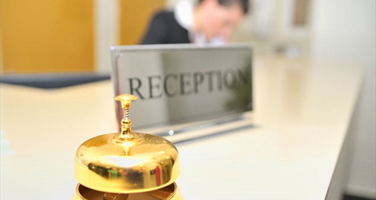 Θα αντικαταστήσουν τα ρομπότ τις θέσεις των ρεσεψιονίστ;