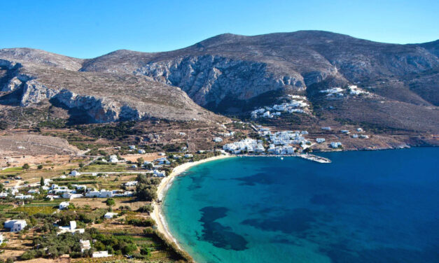 Αμοργός: Ξένα μέσα αποθεώνουν “το νησί της γοητείας”