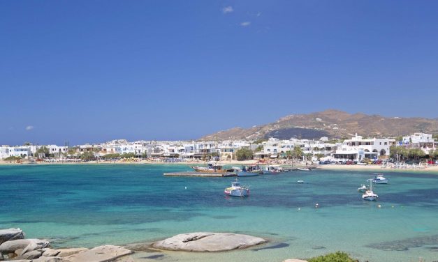 Ένα νησί των Κυκλάδων στα καλύτερα «μυστικά» μέρη της Ευρώπης για τους Αμερικανούς