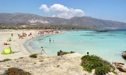 Telegraph: Τρεις ελληνικές παραλίες στις 50 καλύτερες στον κόσμο