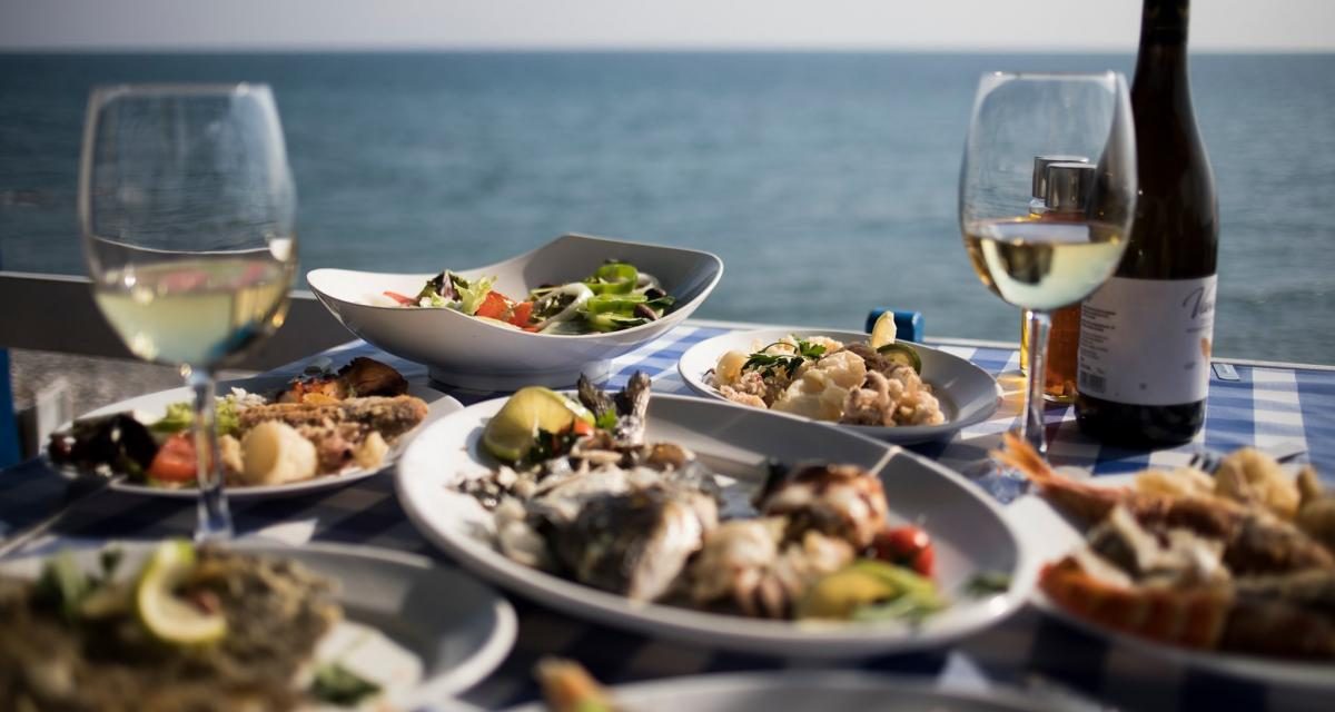 Αυτά τα νησιά πρέπει να επισκεφθείτε αν αγαπάτε το καλό φαγητό