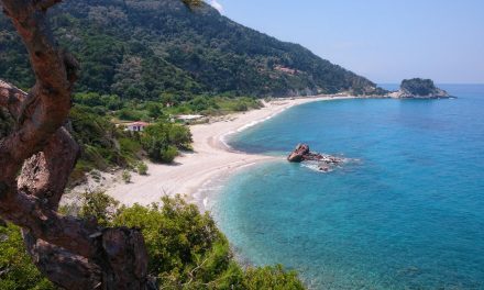 Το National Geographic εκθειάζει ένα ελληνικό νησί