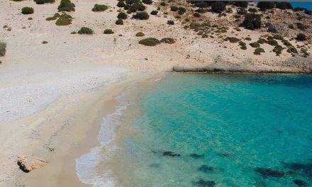 Σχοινούσα: Ένας λιλιπούτειος αιγαιοπελαγίτικος παράδεισος