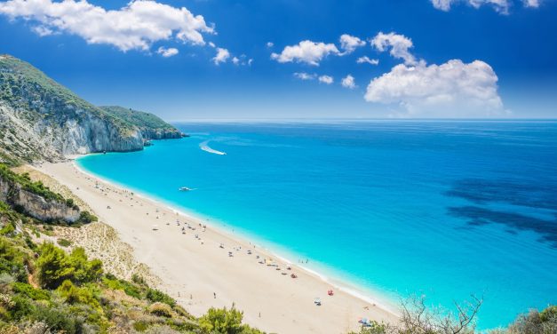 15 λιγότερο γνωστές αλλά πανέμορφες παραλίες