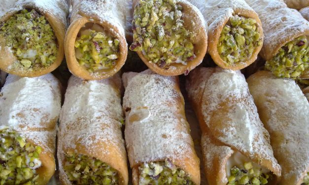 Κανόλι: Η γλυκιά συνταγή που θα μας ταξιδέψει απευθείας… Σικελία!