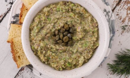 Συνταγή για καπαροσαλάτα – Αρώματα Κυκλάδων στο πιάτο σας