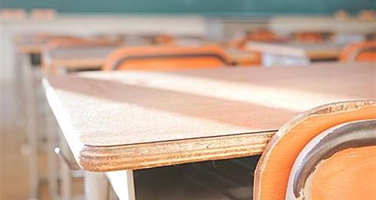 Χτύπησε το πρώτο κουδούνι: Πηγαίνοντας για μάθημα στο μικρότερο δημοτικό σχολείο της Ευρώπης