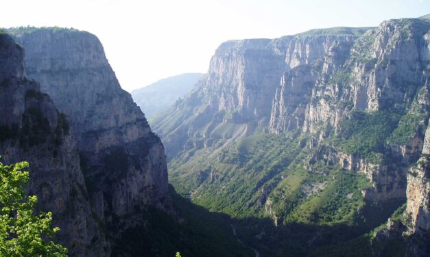 Το Φαράγγι του Βίκου αντιλαλεί μελωδίες κλαρίνου – Η πιο πρωτότυπη συνάντηση μουσικών