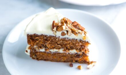 Carrot cake: Η ιστορία της πιο διάσημης εγγλέζικης λιχουδιάς – Δείτε τη συνταγή