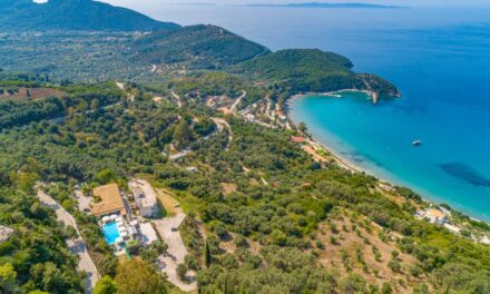 Η γαλαζοπράσινη παραλία του Ιονίου που οφείλει το όνομα της στον Ρωμαίο Στρατηγό Αρίλλα (video)