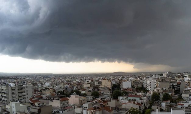 Απίθανο timelapse του meteo με την καταιγίδα που ξέσπασε στην Αττική