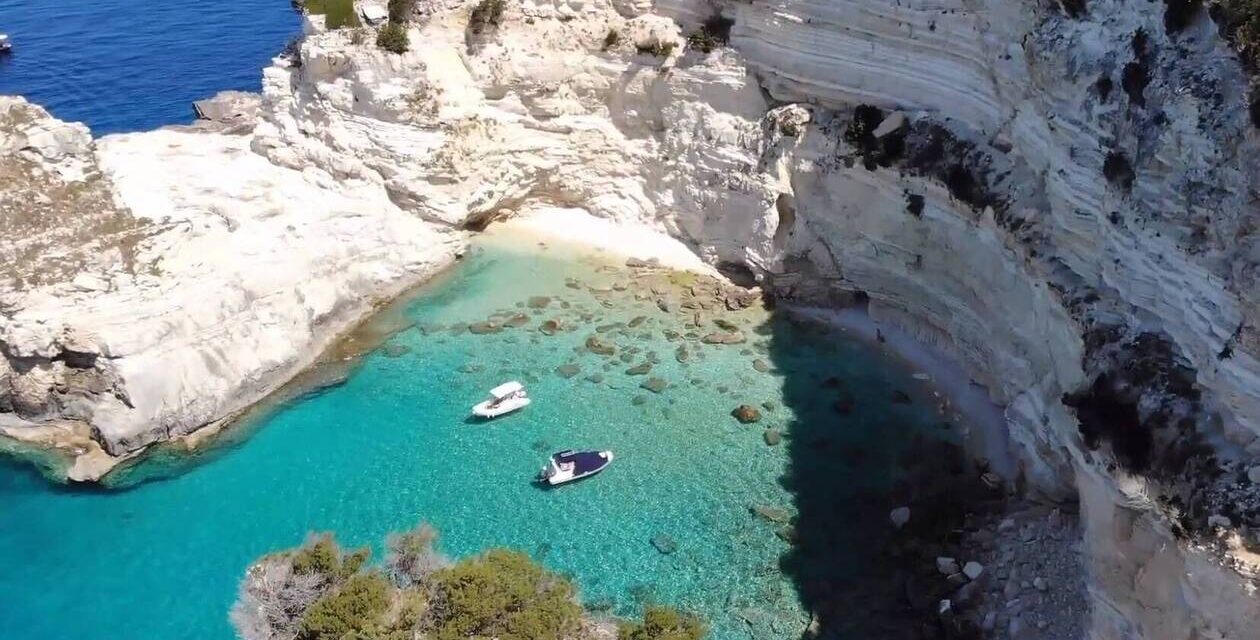Το απέραντο γαλάζιο των εξωτικών Παξών (video)