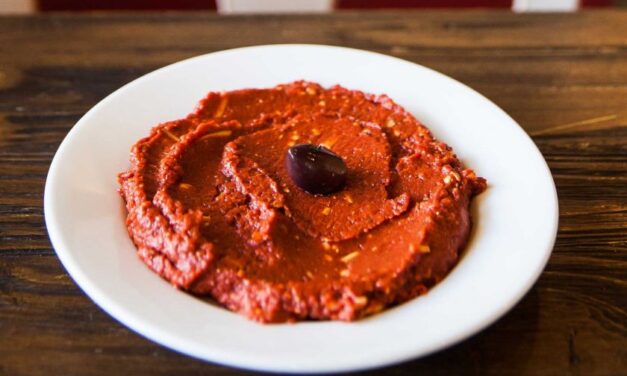 Κάνε το όπως στις Σέρρες – Συνταγή για πάπρικα αλοιφή