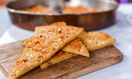 Παραδοσιακή αλευρόπιτα: Από τα Ζαγοροχώρια κατευθείαν στο πιάτο μας