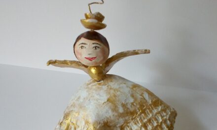 Φτιάχνουμε χριστουγεννιάτικα στολίδια με χαρτί στο διαδικτυακό εργαστήρι του ΠΙΟΠ