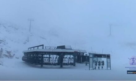 Το «έστρωσε» στον Παρνασσό -Στα λευκά το χιονοδρομικό