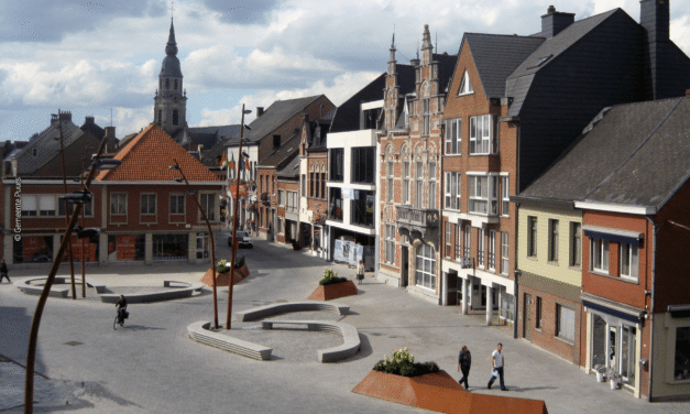 Puurs: Η μικρή βελγική πόλη που γίνεται κέντρο του κόσμου με αφορμή το εμβόλιo της Pfizer