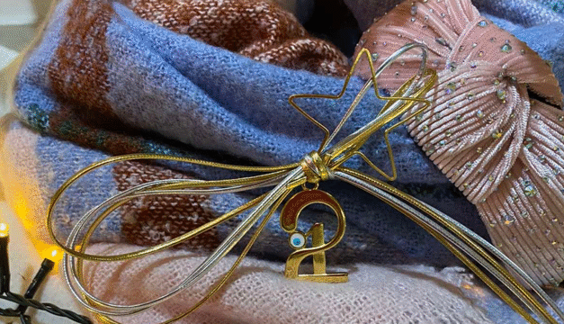 Christmas Giveaway: Κερδίστε το γούρι της χρονιάς από τα ΜarasAccessories και ακόμα 2 υπέροχα δώρα