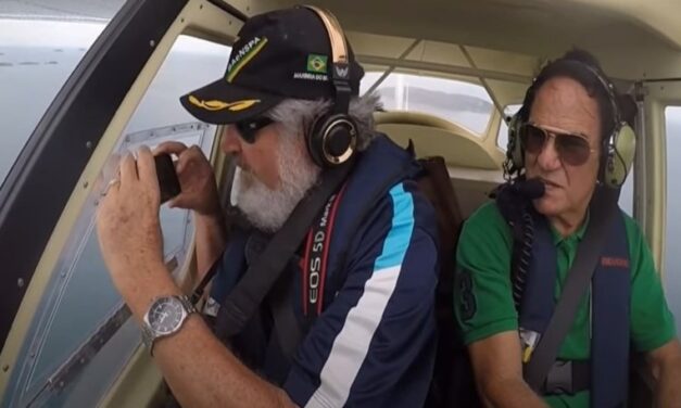 Απίστευτο: iPhone έπεσε από αεροπλάνο, δεν έπαθε τίποτα και κατέγραψε το συμβάν (video)