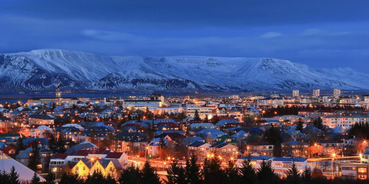 Ισλανδία: Χριστουγεννιάτικο ταξίδι στη χώρα με τα πιο περίεργα έθιμα