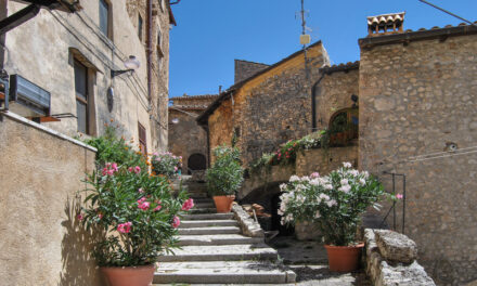 Η Ιταλία εφηύρε από τύχη το ιδανικό ξενοδοχείο σε εποχές κορωνοϊού – Ενα ιδιότυπο μοντέλο σε γραφικά χωριά