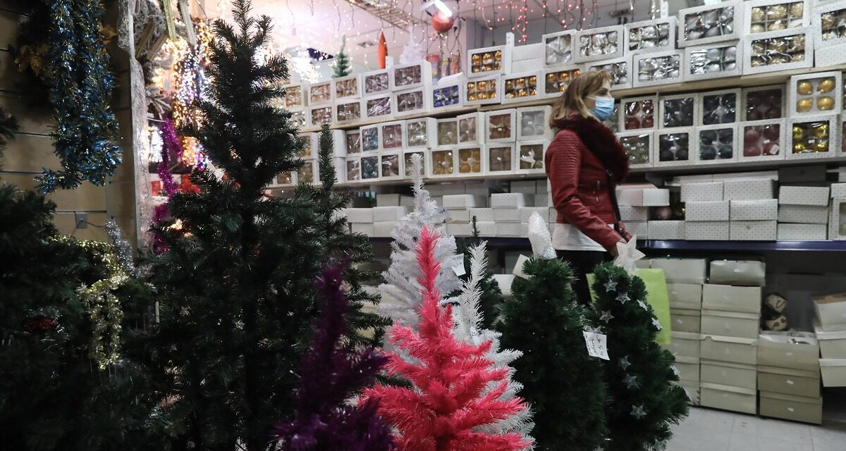 Άρση μέτρων: Ανοίγουν σήμερα τα καταστήματα εποχικών – Τι ενδέχεται να ανοίξει στη συνέχεια