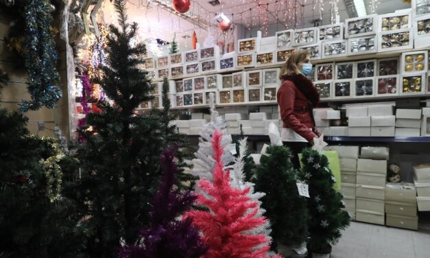 Άρση μέτρων: Ανοίγουν σήμερα τα καταστήματα εποχικών – Τι ενδέχεται να ανοίξει στη συνέχεια