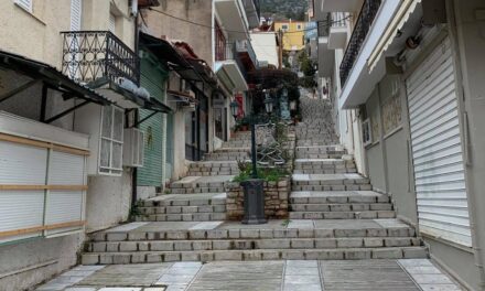 Αποκαρδιωτικές εικόνες σε Δελφούς και Αράχωβα – Άδειοι δρόμοι, έρημος ο Αρχαιολογικός Χώρος