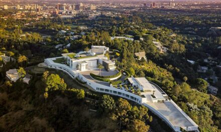 Αυτό είναι το ακριβότερο σπίτι στις ΗΠΑ: Διαθέτει 21 υπνοδωμάτια, 42 μπάνια, πισίνες και σινεμά