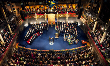 Σουηδία: Σε κέντρο εμβολιασμού μετατρέπεται η θρυλική «Μπλε αίθουσα» των βραβείων Νόμπελ