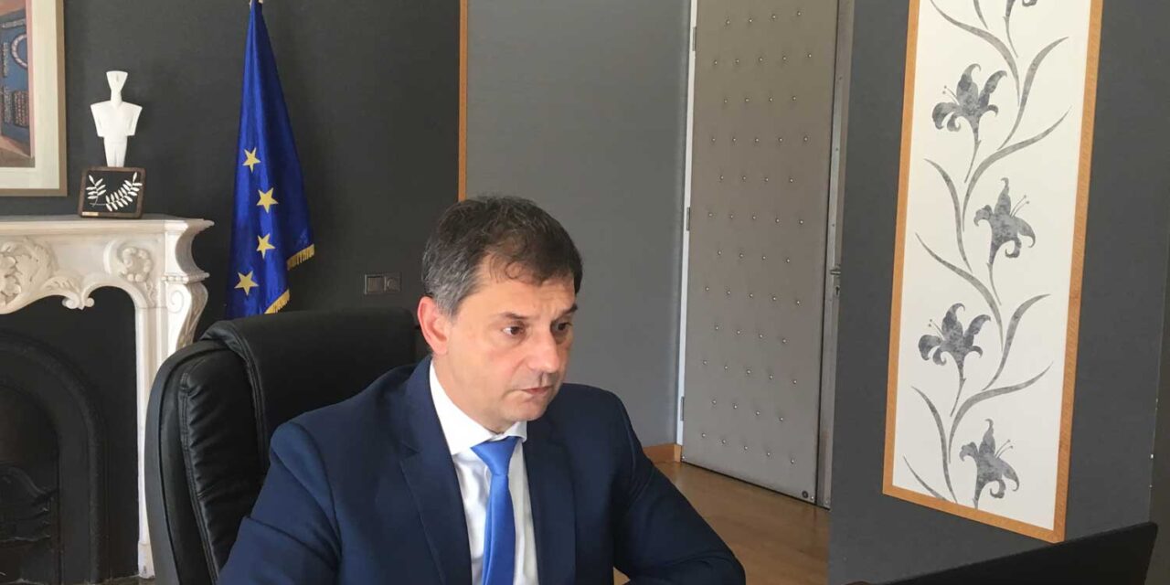 Θεοχάρης: Η πρόταση για το πιστοποιητικό εμβολιασμού θα περάσει