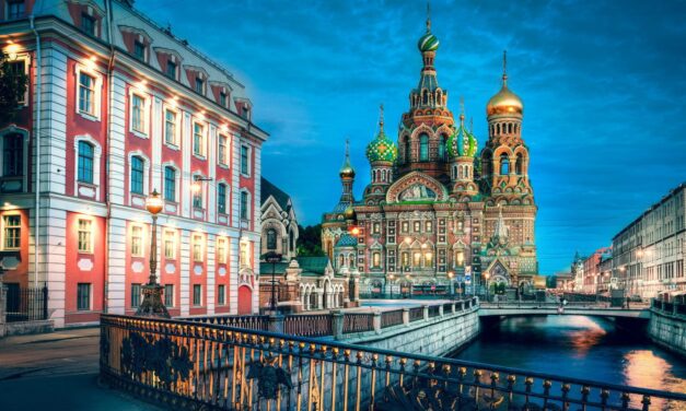 Αγ. Πετρούπολη: Ταξιδεύοντας στην “πόλη των 300 γεφυρών” με ένα κλικ!