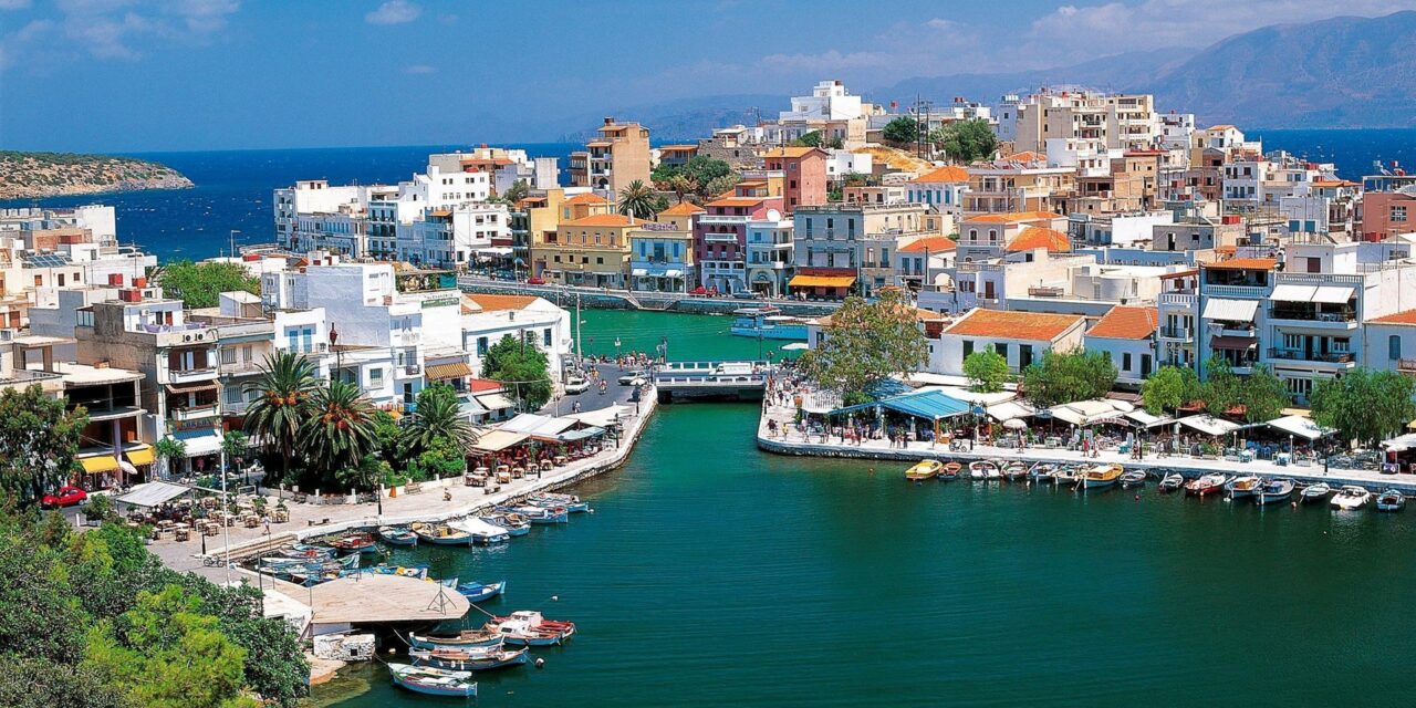 Αρχίζουν στην Κρήτη τα γυρίσματα της σειράς «Καρτ ποστάλ» της Βικτόρια Χίσλοπ – Θα προβληθεί στην ΕΡΤ