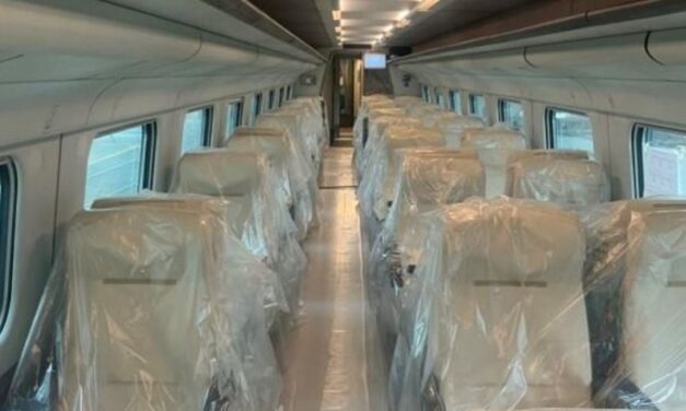 Έφτασε το “Λευκό Βέλος”: Σε 3 ώρες και 15 λεπτά το δρομολόγιο Αθήνα-Θεσσαλονίκη