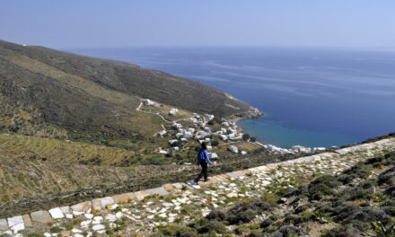 Περιπατητικός τουρισμός: Ανακαλύπτοντας τα μονοπάτια της Τήνου