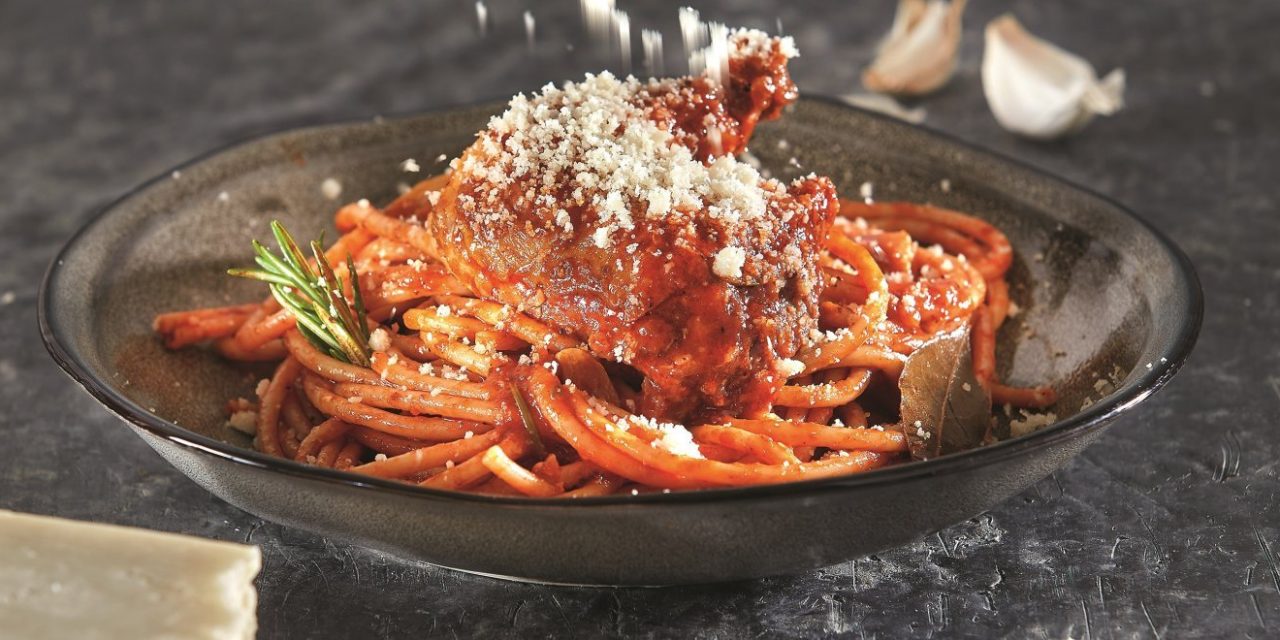 Κόκορας παστιτσάδα: Ένα παραδοσιακό πιάτο της Κέρκυρας γεμάτο αρώματα