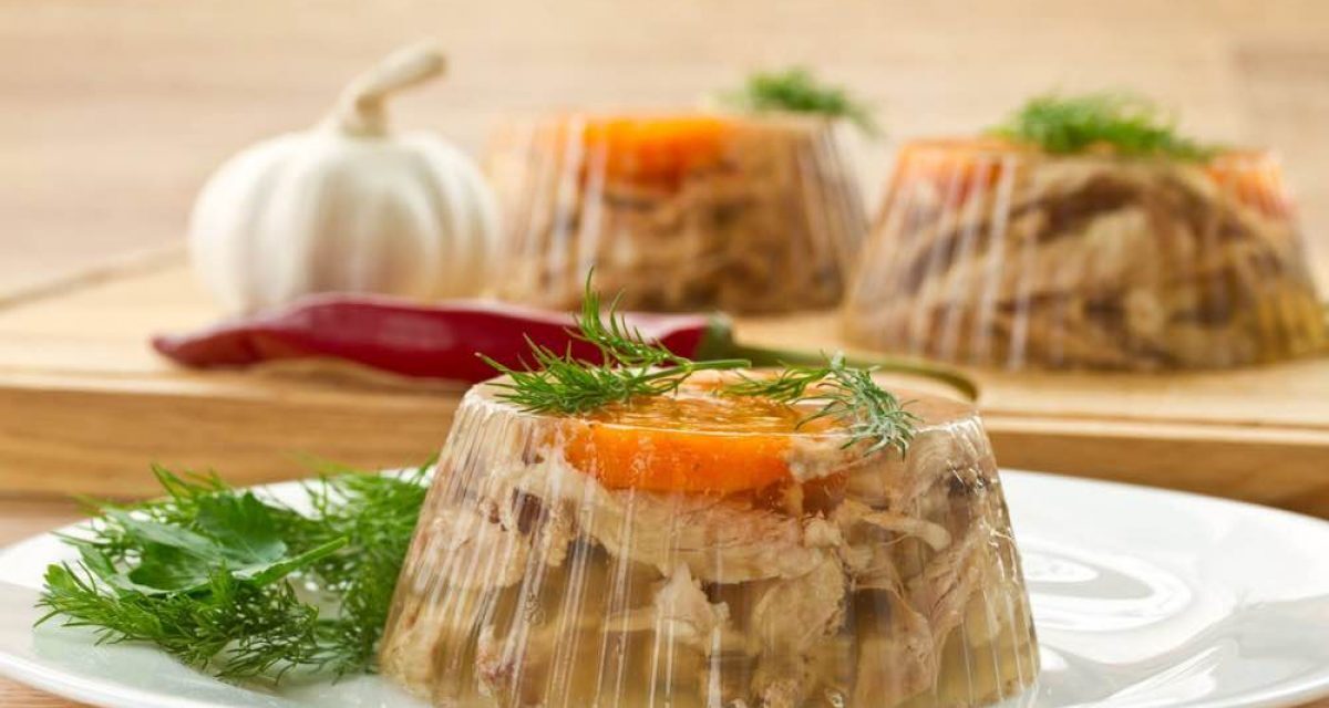 Το τραπέζι των Θεοφανίων: Τι τρώνε σε διάφορα μέρη της Ελλάδας;