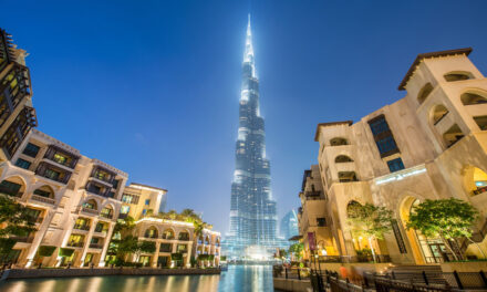 Ντουμπάι: Τέλος τα πάρτι – Ραγδαία άνοδος των κρουσμάτων