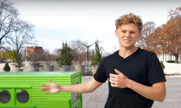 Αυτό είναι το πιο μικρό Airbnb του κόσμου – Youtuber έμεινε εκεί ένα 24ωρο (video)